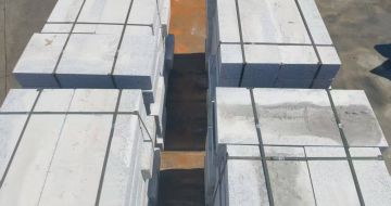 来宾 路沿石装车出货