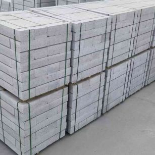 来宾芝麻白路沿石