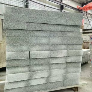 来宾 芝麻白10公分300*600广场地铺，A料定制，尺寸标准，厚薄均匀