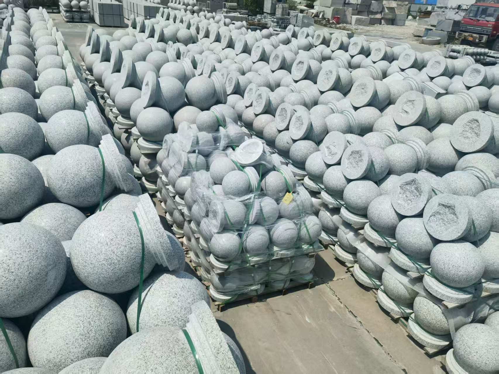 来宾 花岗岩实心圆球，石球，挡车球，挡车石，车止石，路障石。