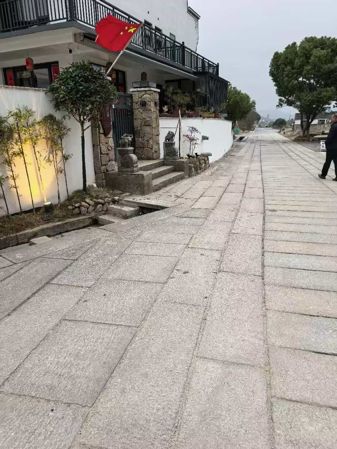 来宾仿古石铺装效果