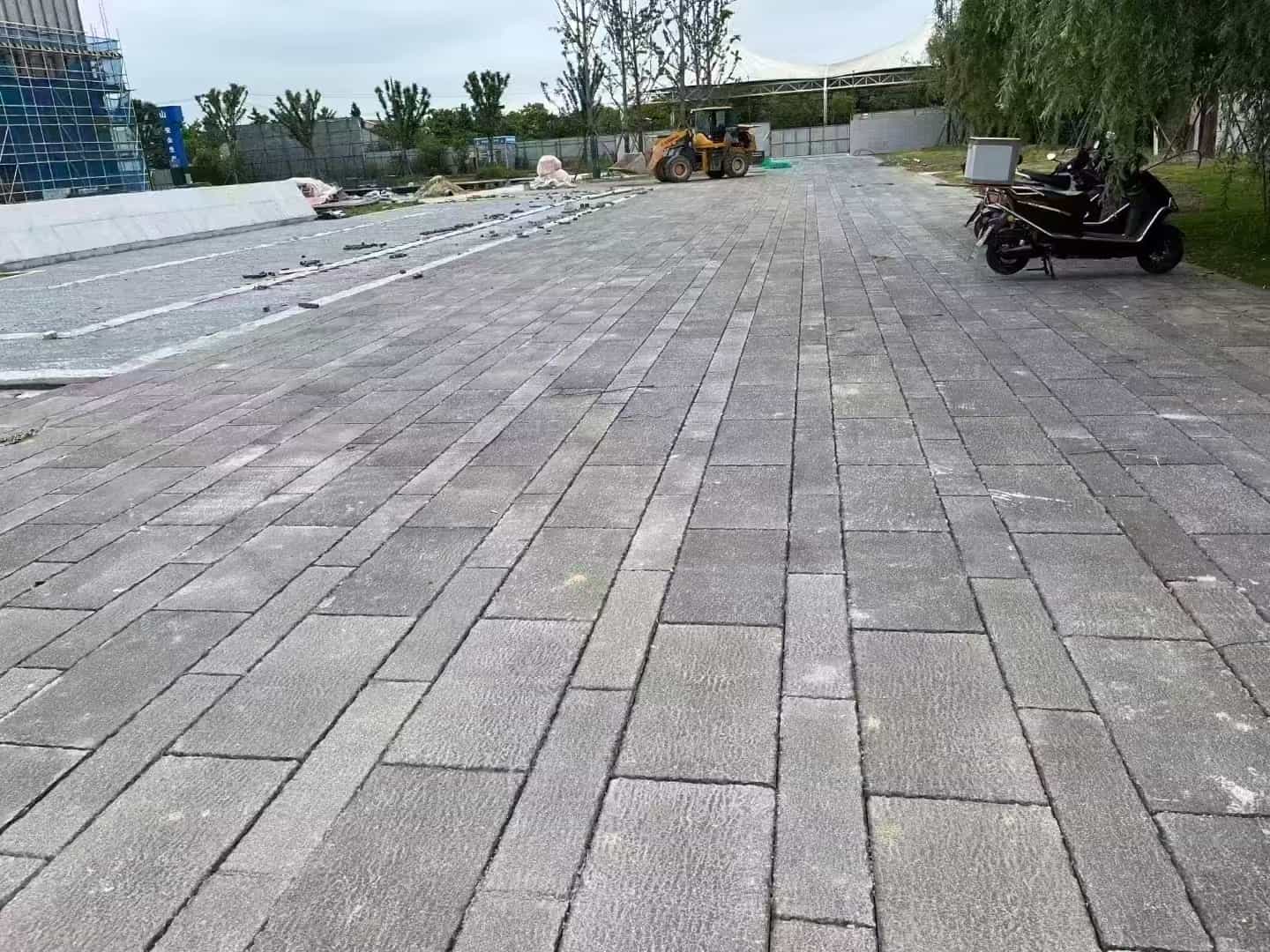 来宾仿古石铺装效果