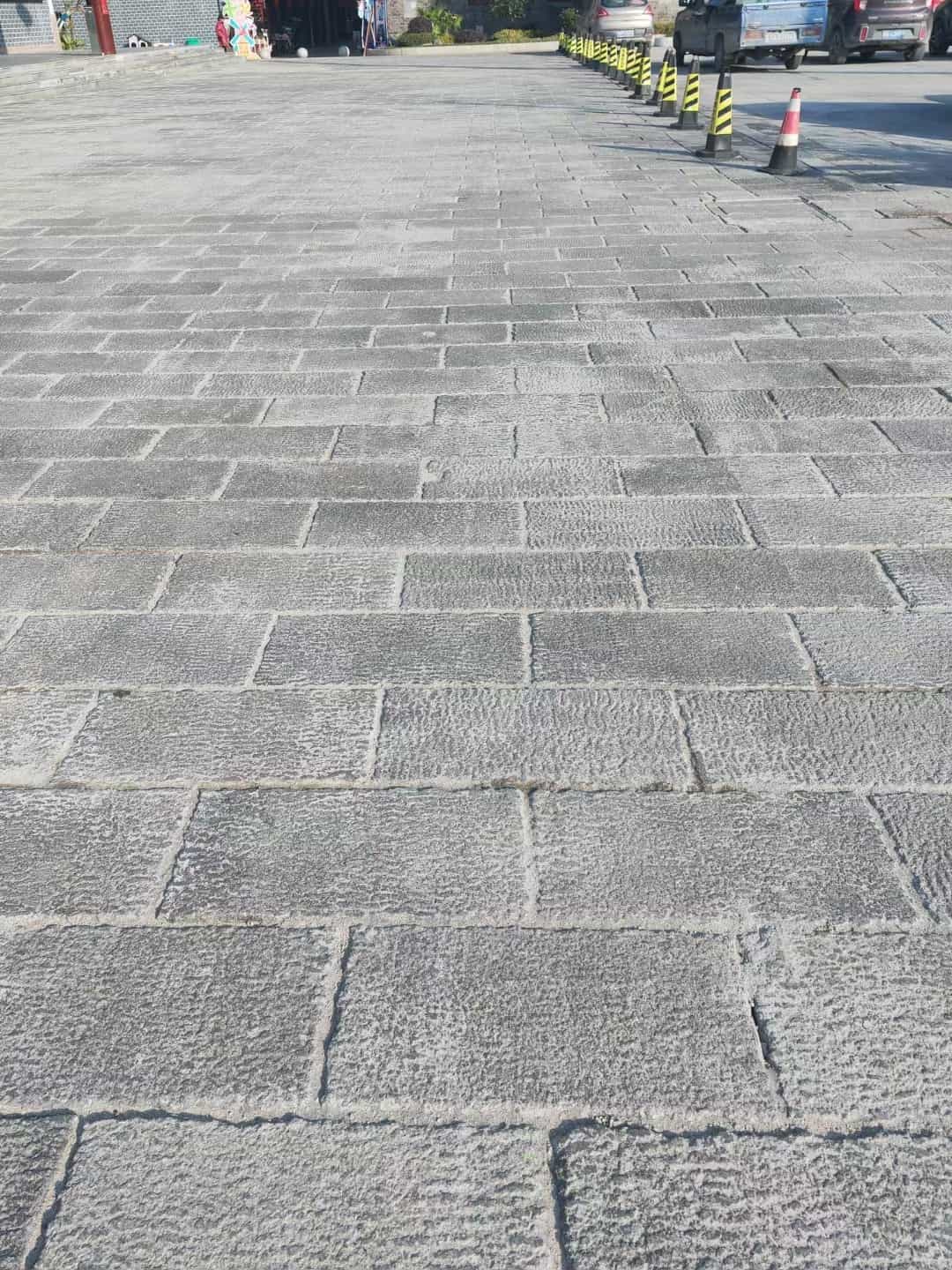 来宾仿古石铺装效果