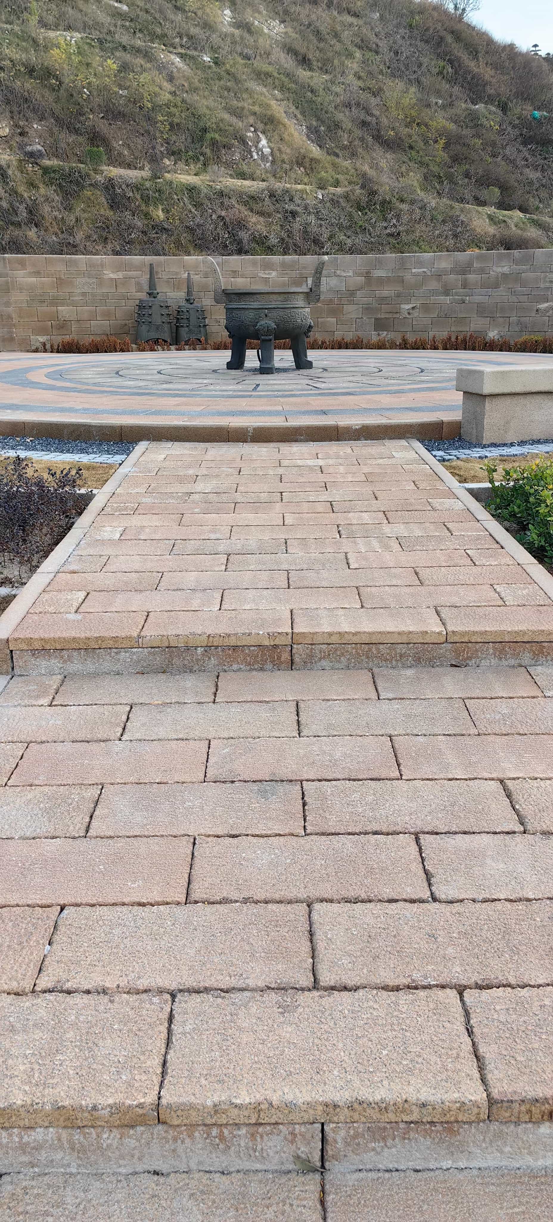 来宾仿古石铺装效果