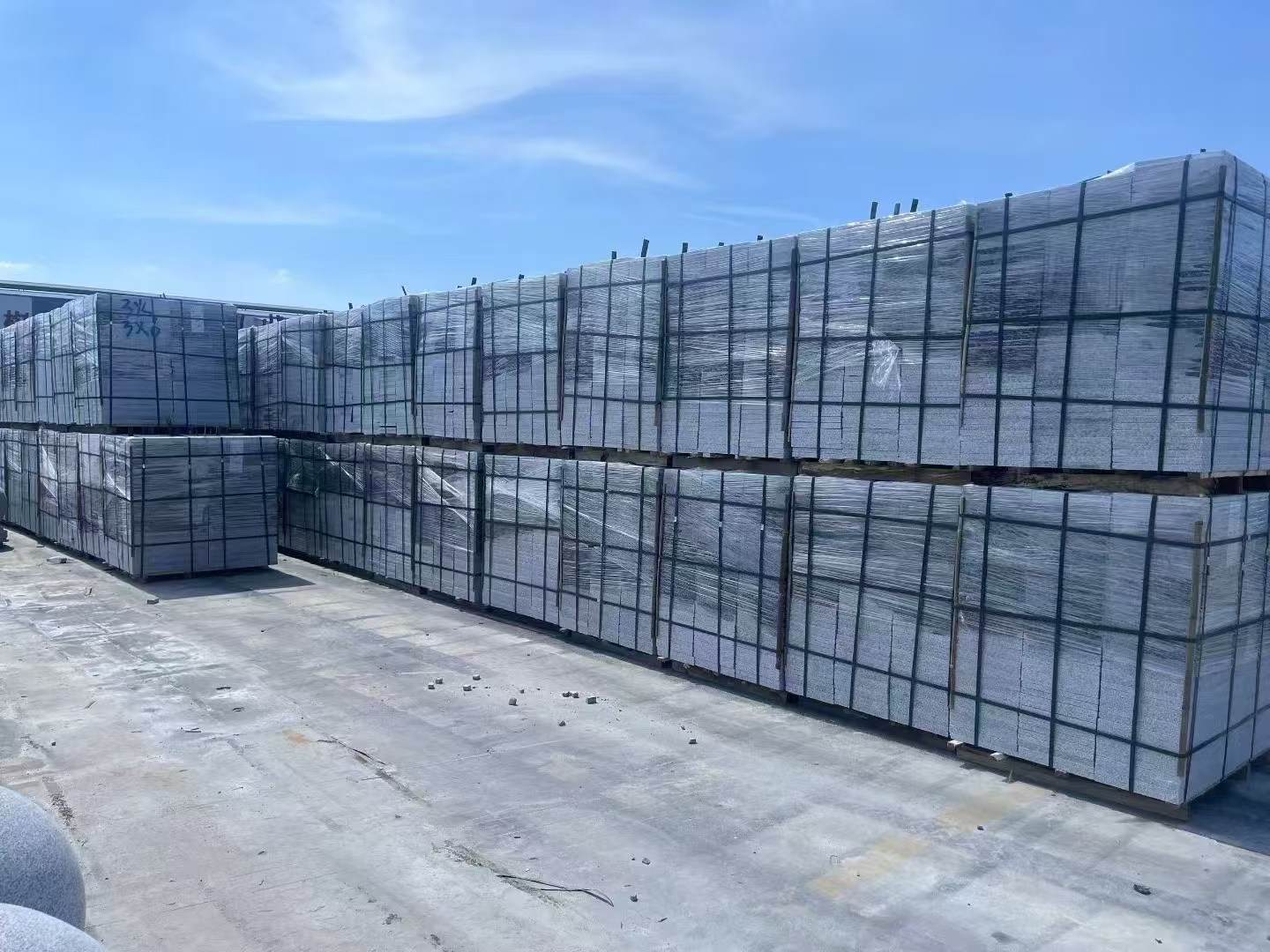 来宾 芝麻白火烧成品300*600地铺料，大量现货，物美价廉