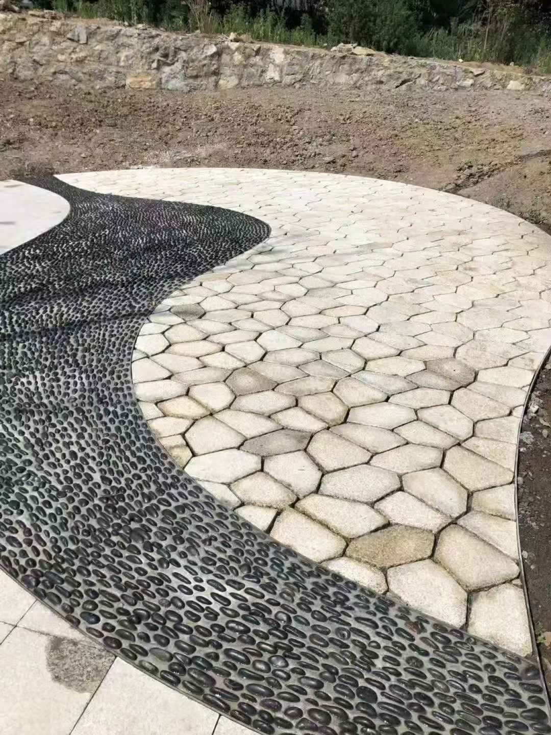 来宾 黄金麻冰裂缝室外铺装效果完美展示