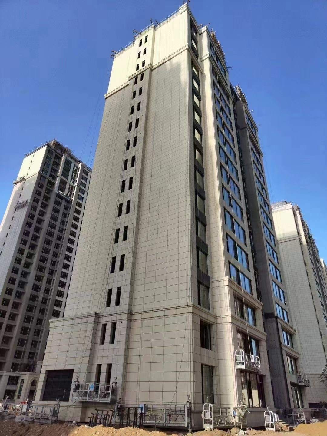 来宾黄金麻高端小区，外墙干挂